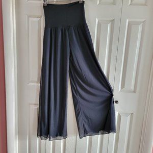 A.Byer long black palazzo pants size M
